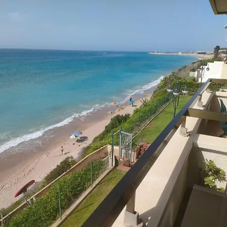 Playa Primera Linea Costa Dorada コマルガ